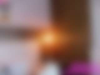 Ashleyy-23 MILF webcam performer live streaming
