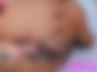 Live cam show with Ashleyy-23 - MILF on crypto-cams