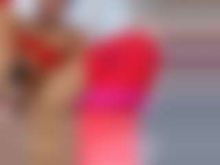 Live cam show with Ashleyy-23 - Fingering MILF on Lustler