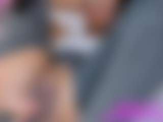 Ashleyy-23 MILF webcam performer live streaming