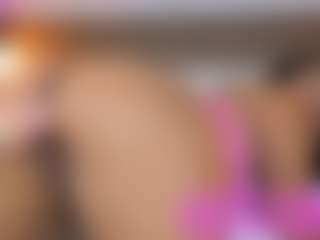Ashleyy-23 MILF webcam performer live streaming