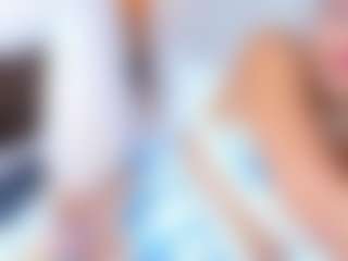 Ashleyy-23 MILF webcam performer live streaming