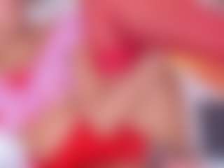 Live cam show with Ashleyy-23 - Oil on Camsoda