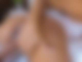 Ashleyy-23's Live Sex Cam Show
