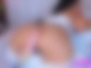 Live cam show with Ashleyy-23 - Shaved Pussy on Camsoda Late Night