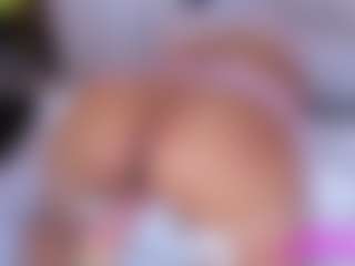 Ashleyy-23's Live Sex Cam Show