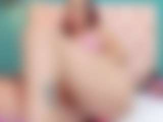 Live cam show with TinnaFlirt1 - Drinking on Camsoda