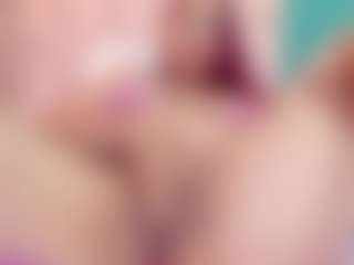 TinnaFlirt1's Live Sex Cam Show
