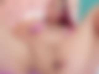 TinnaFlirt1's Live Sex Cam Show