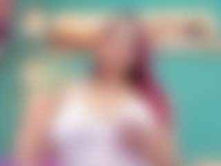 Live cam show with TinnaFlirt1 - BBW on friskycurves.com