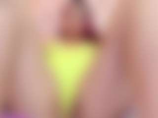 Live cam show with TinnaFlirt1 - Ass Clapping on Camsoda