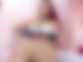 Live cam show with TinnaFlirt1 - Drinking on Soda Cam