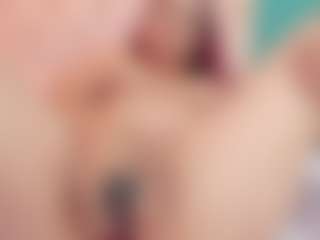 Live cam show with TinnaFlirt1 - Bedroom Red Hair on TastyBlacksLive