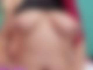 Live cam show with TinnaFlirt1 - Red Hair Blowjob on Hubzter Live