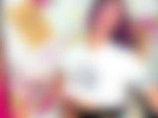 BLOOM222's Live Sex Cam Show
