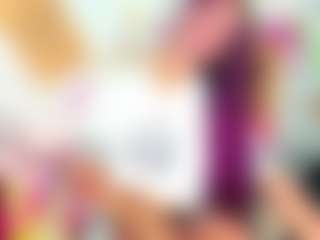 BLOOM222's Live Sex Cam Show