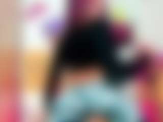 BLOOM222's Live Sex Cam Show