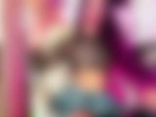 BLOOM222's Live Sex Cam Show