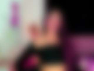 Live cam show with BLOOM222 - Teen (18+) on Camiplay Live