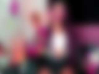 BLOOM222's Live Sex Cam Show