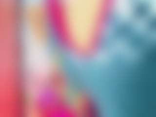 Live cam show with BLOOM222 - Tease on Camsoda