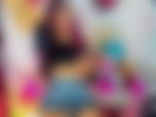 BLOOM222's Live Sex Cam Show