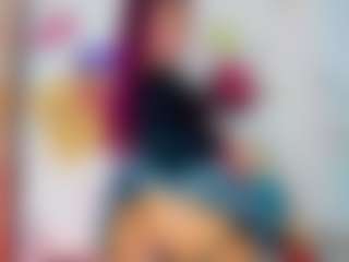 BLOOM222's Live Sex Cam Show