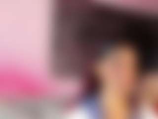 BLOOM222's Live Sex Cam Show