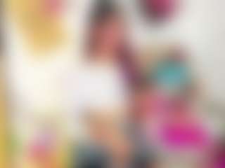BLOOM222's Live Sex Cam Show