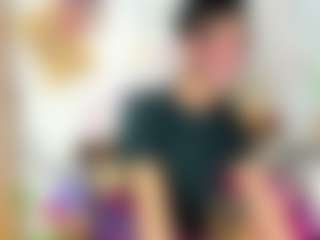 BLOOM222's Live Sex Cam Show