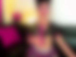 BLOOM222's Live Sex Cam Show