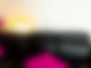 Live cam show with BLOOM222 - Drinking on madthumbs