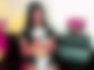 Live cam show with BLOOM222 - Average on intimatelivegirls.com