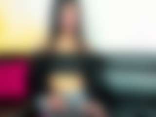 BLOOM222's Live Sex Cam Show
