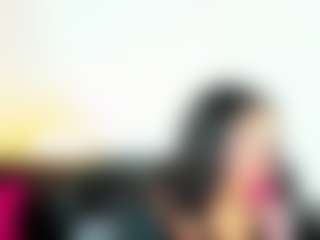 BLOOM222's Live Sex Cam Show