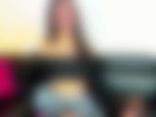 BLOOM222's Live Sex Cam Show