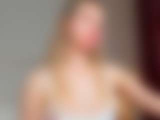 Live cam show with Er1ka - Normal on live18s.com