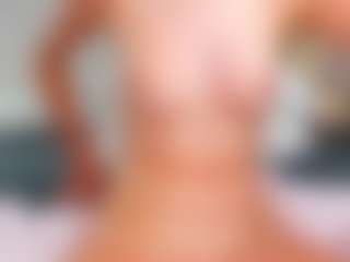 Live cam show with Er1ka - Small Ass on Strip Flash - Live Sex Shows