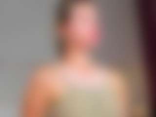 Live cam show with Er1ka - Cute on Livezox