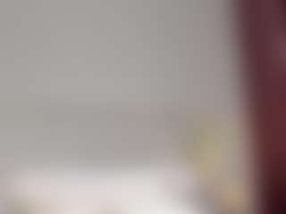 Live cam show with Er1ka - Blonde Hair Shaved Pussy on alttransgirls