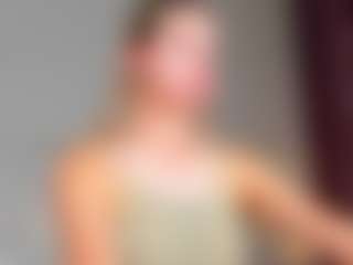Live cam show with Er1ka - Fuck on sexylive.show