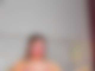 Live cam show with Er1ka - Cute on Camsoda