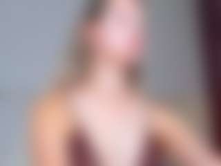 Er1ka's Live Sex Cam Show