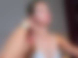 Live cam show with Er1ka - Tattoos Blonde Hair on AdultVida.com