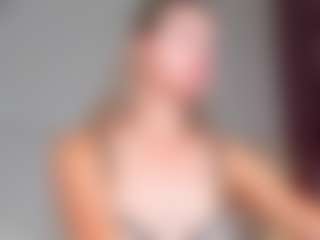 Live cam show with Er1ka - Cute on SpankPalCams