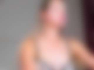Live cam show with Er1ka - Amateur on Mixed Magazine Live