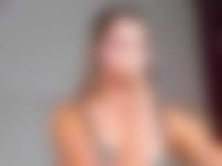 Live cam show with Er1ka - Amateur on Hubzter Live