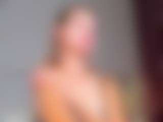 Live cam show with Er1ka - Small Tits on StripNow