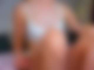 Live cam show with Er1ka - Young Adult on crypto-cams