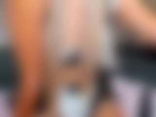 Live cam show with Er1ka - Small Ass on Camsoda